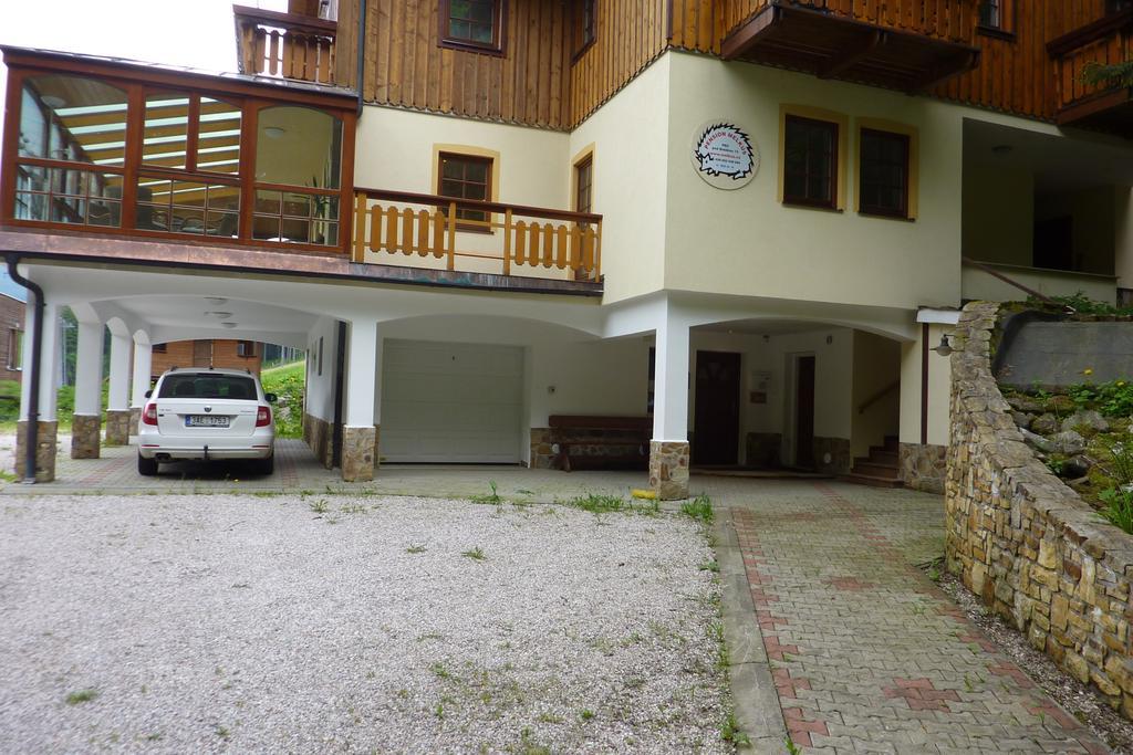 Penzion Melkus Pec pod Snezkou Exterior foto